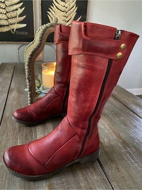 Jafa Boho Handmade in Israel Tall Leather Boots Womens 39 Ruby Red